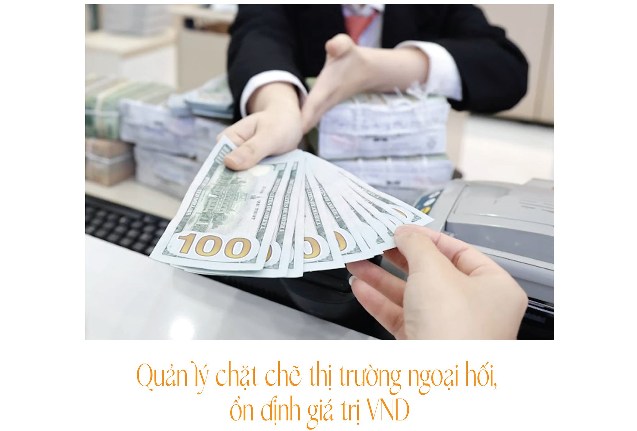 EMAGAZINE: Điều hành tỷ giá cuối năm 2025: Linh hoạt kìm giữ đà tăng - Ảnh 5