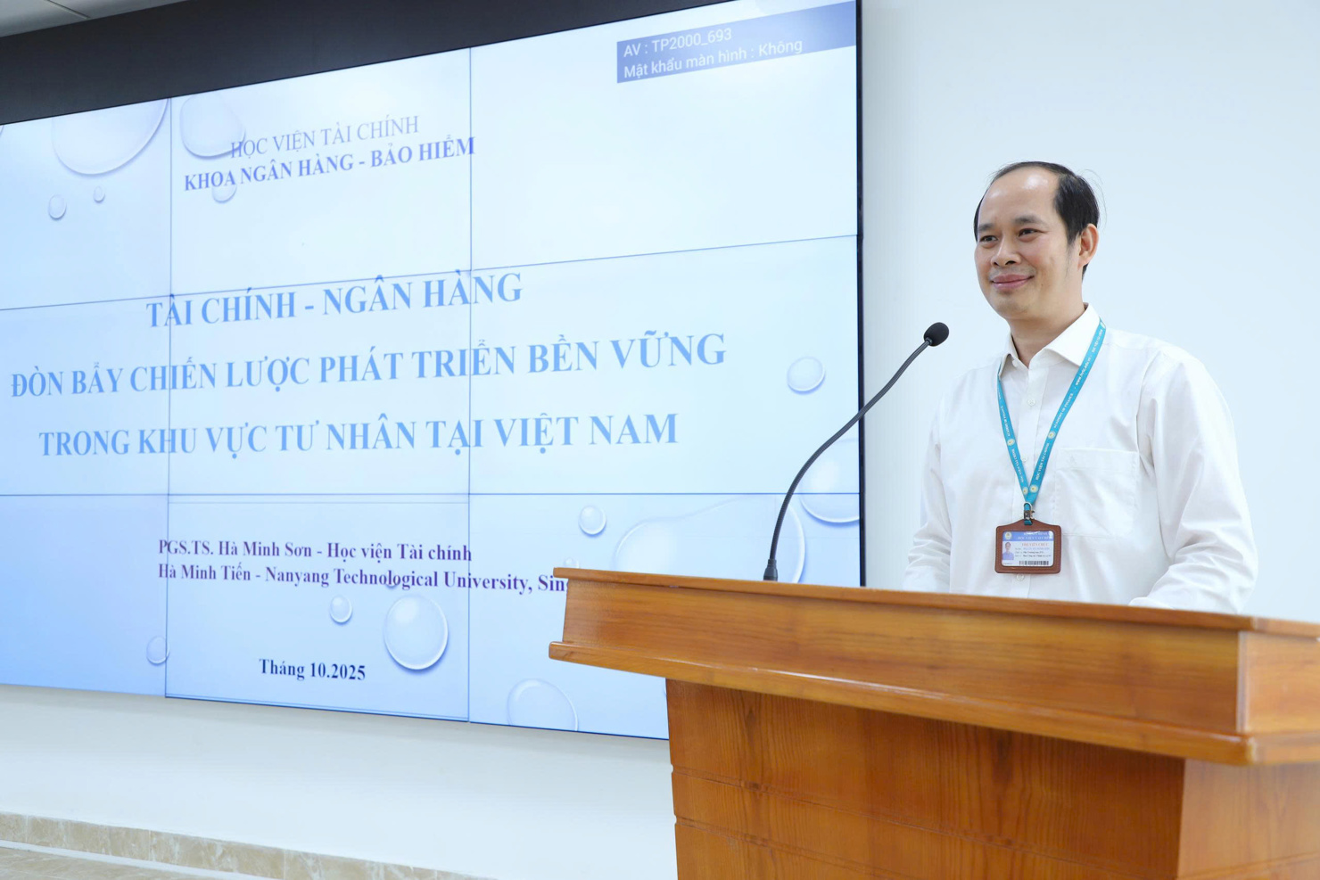 PGS.TS Hà Minh Sơn (Học viện Tài chính) đề xuất một số giải phápđể tài chính - ngân hàng trở thành đòn bẩy phát triển bền vững