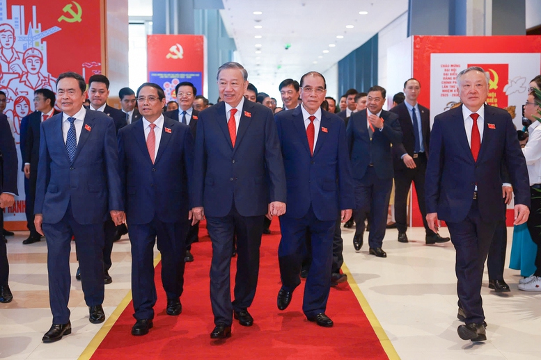 Tổng Bí thư Tô Lâm, Thủ tướng Phạm Minh Chính, Chủ tịch Quốc hội Trần Thanh Mẫn và các đồng chí lãnh đạo, nguyên lãnh đạo Đảng, Nhà nước đến dự Đại hội đại biểu Đảng bộ Chính phủ lần thứ I, nhiệm kỳ 2025-2030.