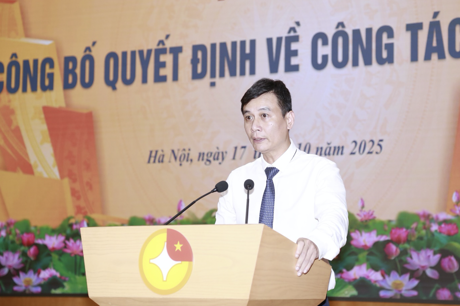 Ông Bùi Anh Bình phát biểu nhận nhiệm vụ trên cương vị Phó Giám đốc Kho bạc Nhà nước.