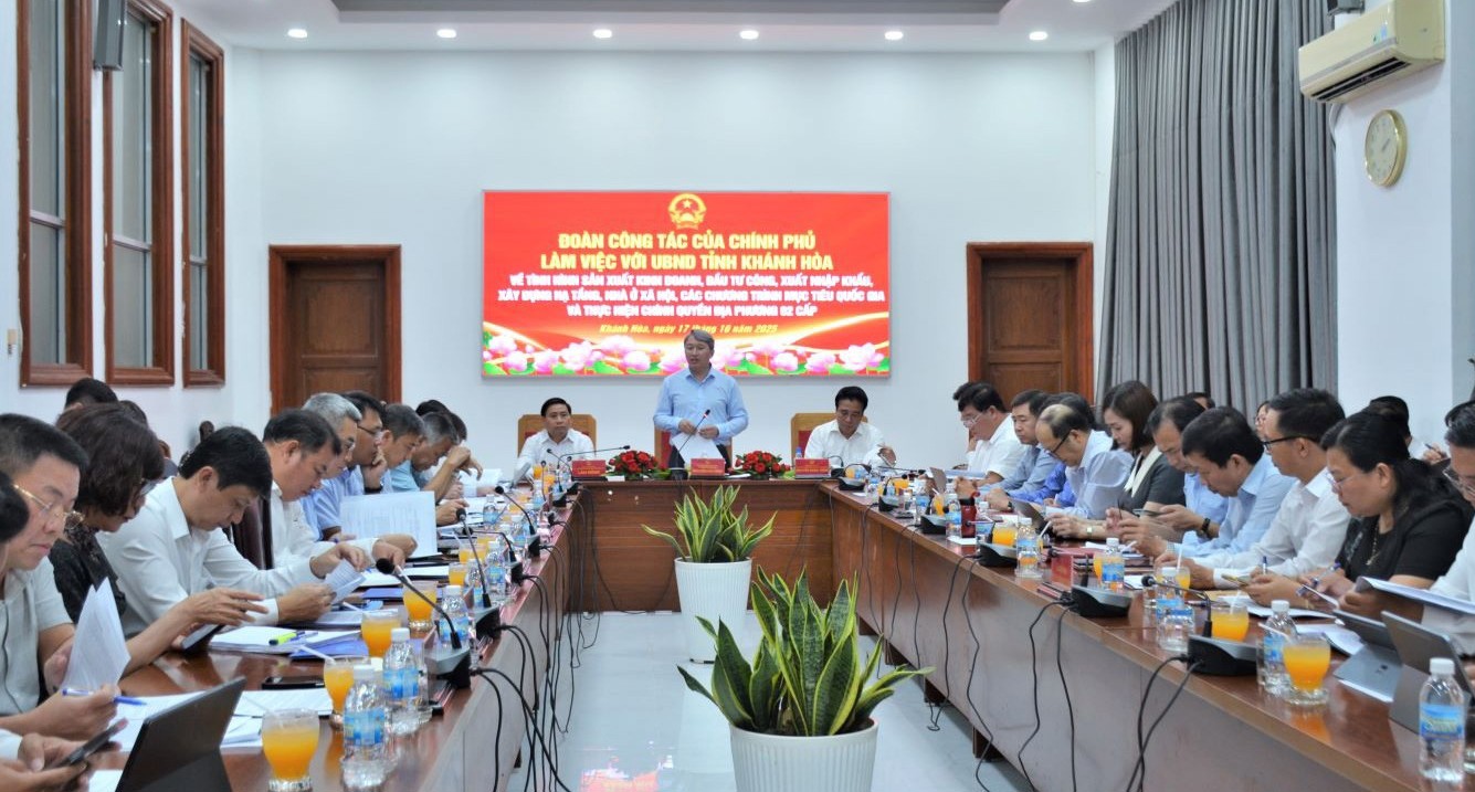 Đoàn công tác của Chính phủ làm việc với tỉnh Khánh Hòa 