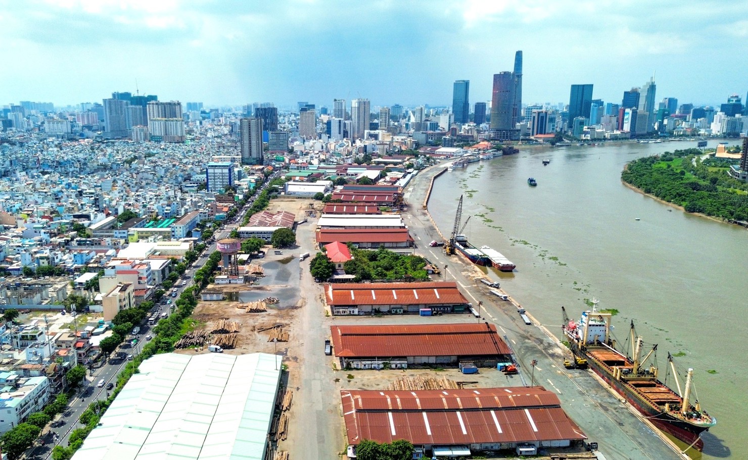 Khu đất làm dự án khu phức hợp Cảng Nhà Rồng - Khánh Hội. Ảnh: BT