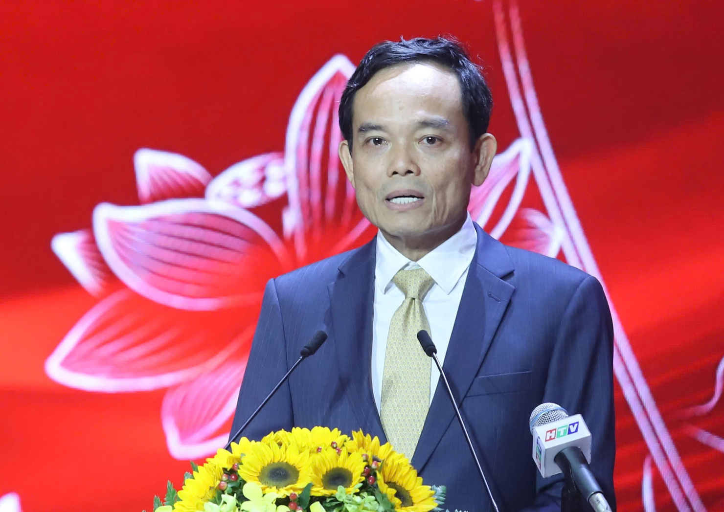 Bí thư Thành ủy TP. Hồ Chí Minh chia sẻ về việc dừng dự án khu phức hợp Cảng Nhà Rồng - Khánh Hội chiều 18/10. Ảnh: Phạm Thọ