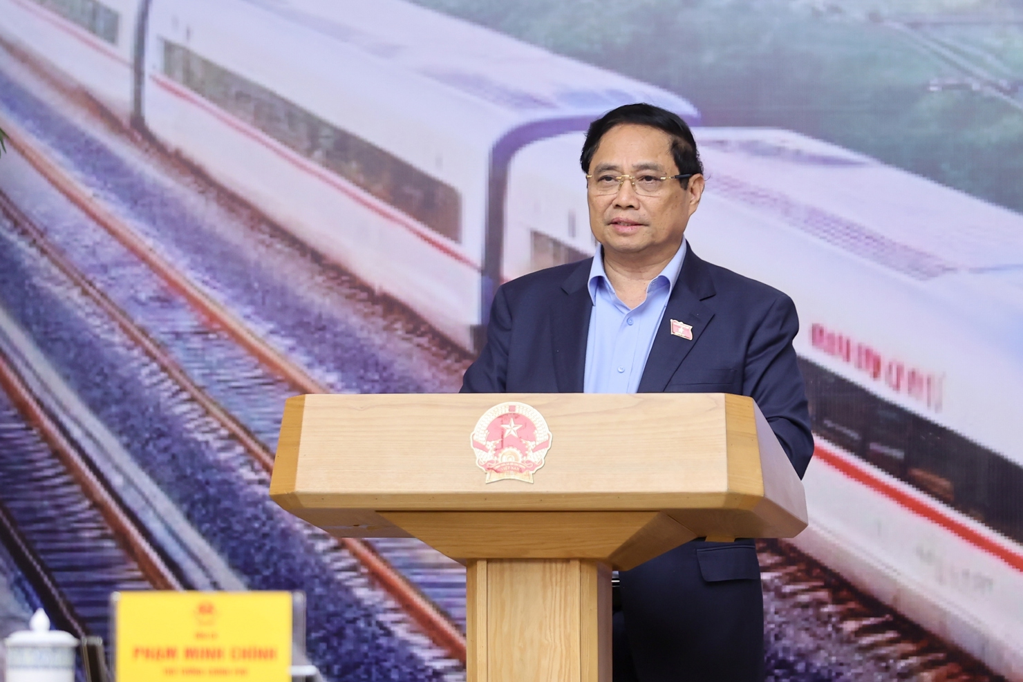 Chủ trì phiên họp thứ 4 của Ban Chỉ đạo các công trình trọng điểm, dự án quan trọng quốc gia lĩnh vực đường sắt, Thủ tướng Phạm Minh Chính yêu cầu chủ động, tích cực thúc đẩy các dự án đường sắt và chuyển giao, phát triển công nghệ. Ảnh: VGP/Nhật Bắc