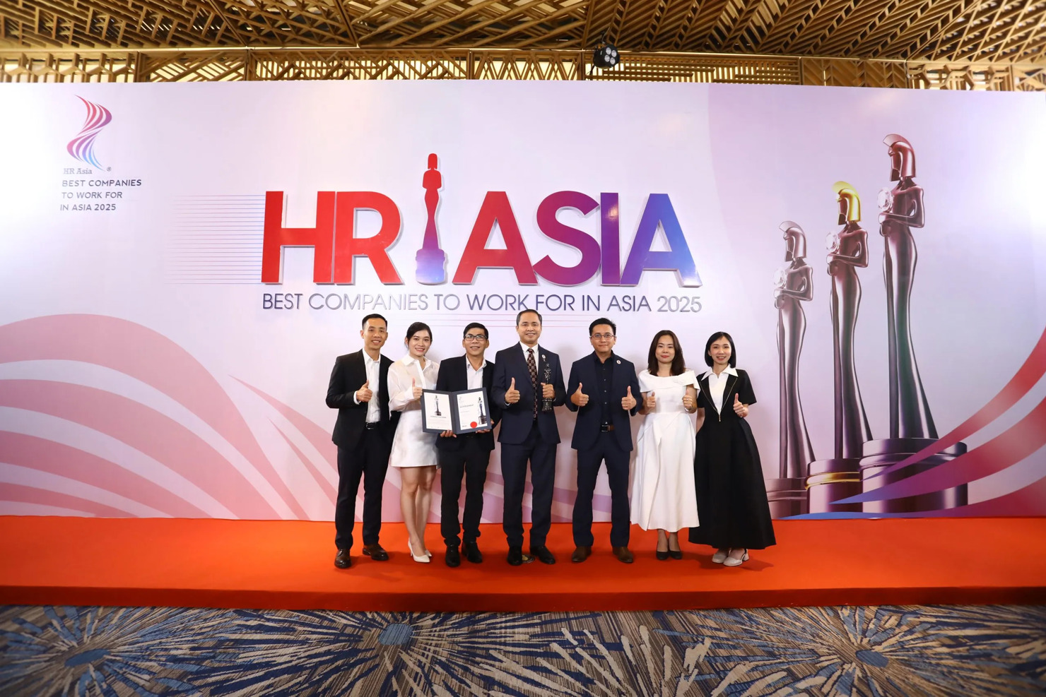 Acecook Việt Nam được vinh danh tại HR Asia Awards, vinh danh những doanh nghiệp có chính sách nhân sự, đãi ngộ và môi trường làm việc hàng đầu trong khu vực.