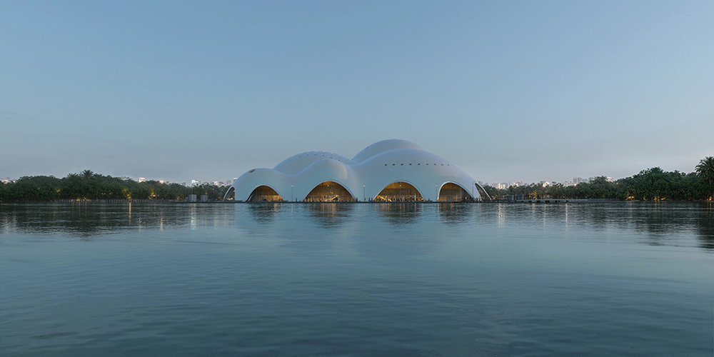 Phối cảnh nhà hát Opera Hà Nội bên Hồ Tây