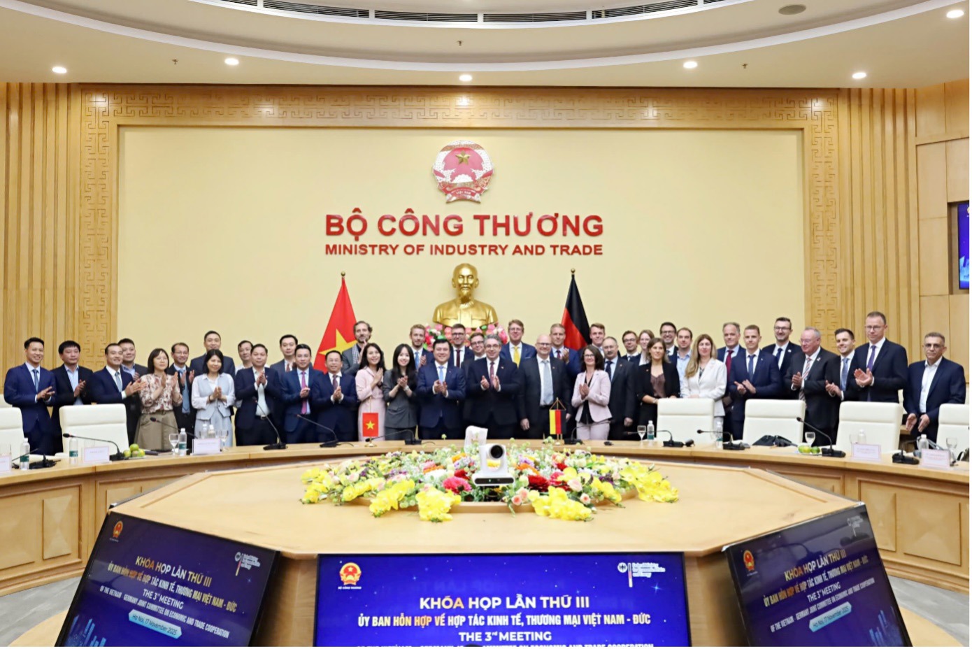 Khóa họp lần thứ 3 Ủy ban hỗn hợp về hợp tác kinh tế - thương mại Việt Nam và Đức.