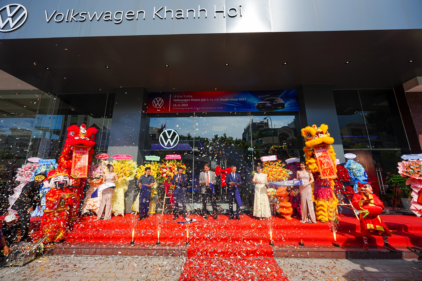 Lễ khai trương Volkswagen Khánh Hội.