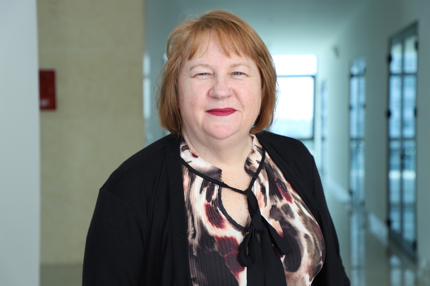 Giáo sư kế toán Ellie (Larelle) Chapple (Đại học Công nghệ Queensland, Úc).