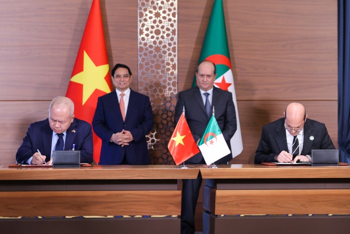 Việt Nam và Algeria ký Nghị định thư xử lý tổng thể nợ song phương, mở đường cho hợp tác mới