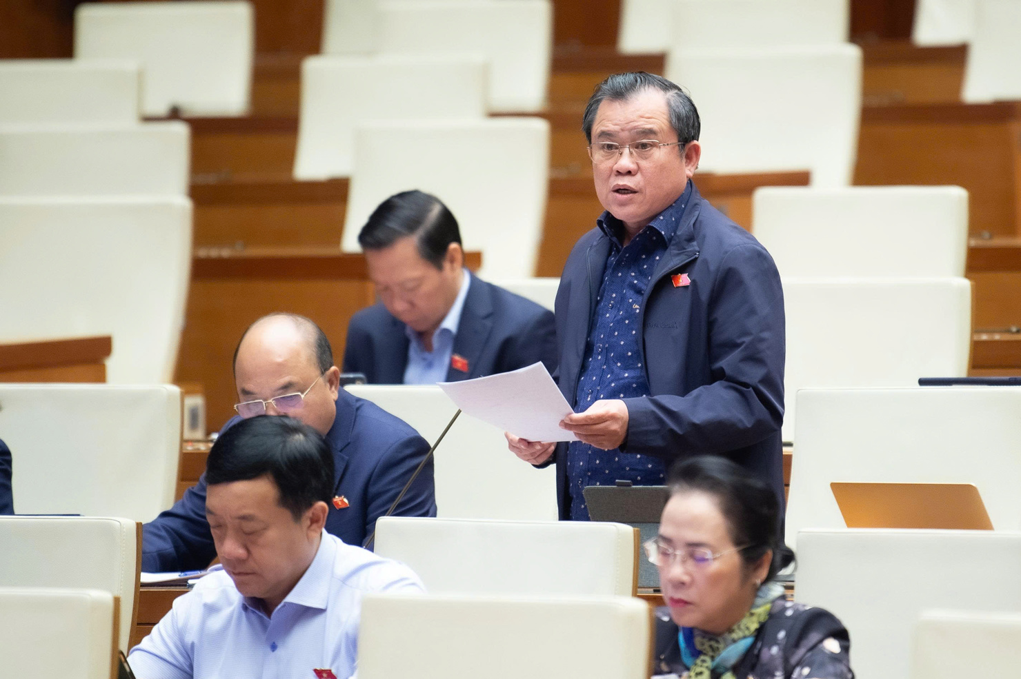 Đại biểu Nguyễn Tâm Hùng - TP. Hồ Chí Minh phát biểu tại phiên thảo luận.