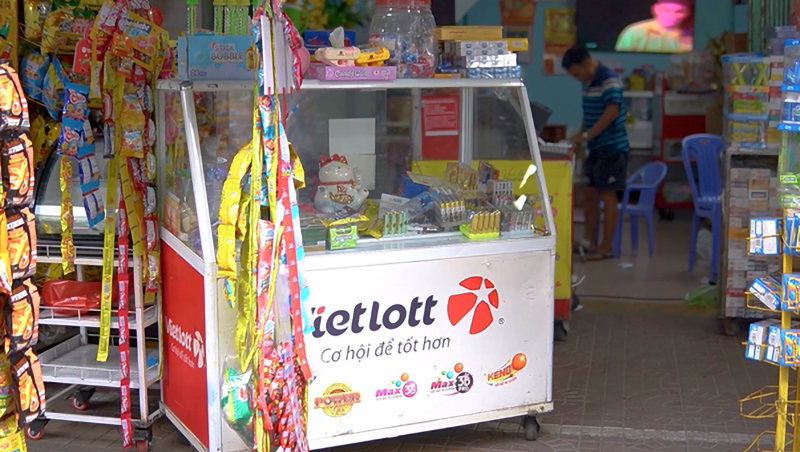 “Bán kèm xổ số Vietlott giúp việc kinh doanh tốt hơn”