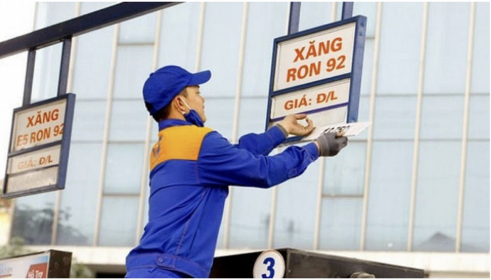 Dự báo giá xăng dầu trong nước ngày mai giảm mạnh