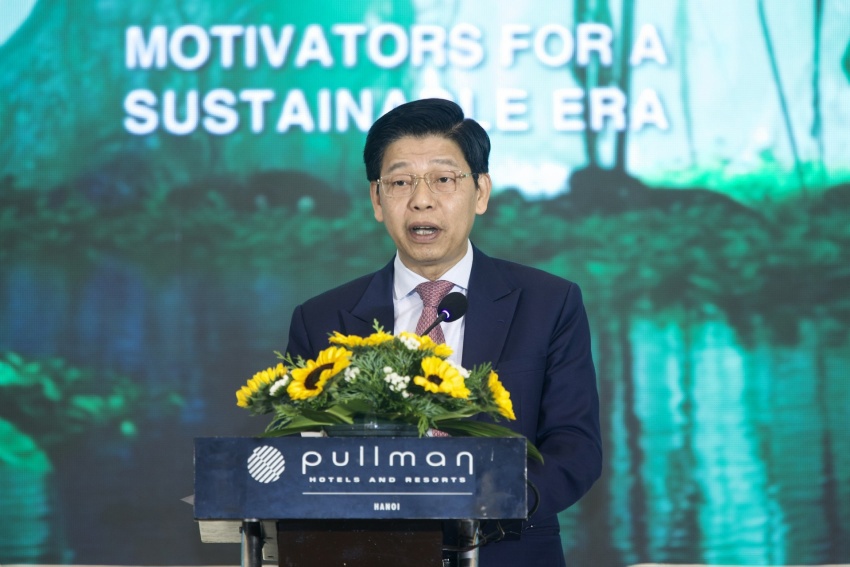 Tổng Biên tập Báo Tài chính - Đầu tư Phạm Văn Hoành phát biểu tại Hội thảo.