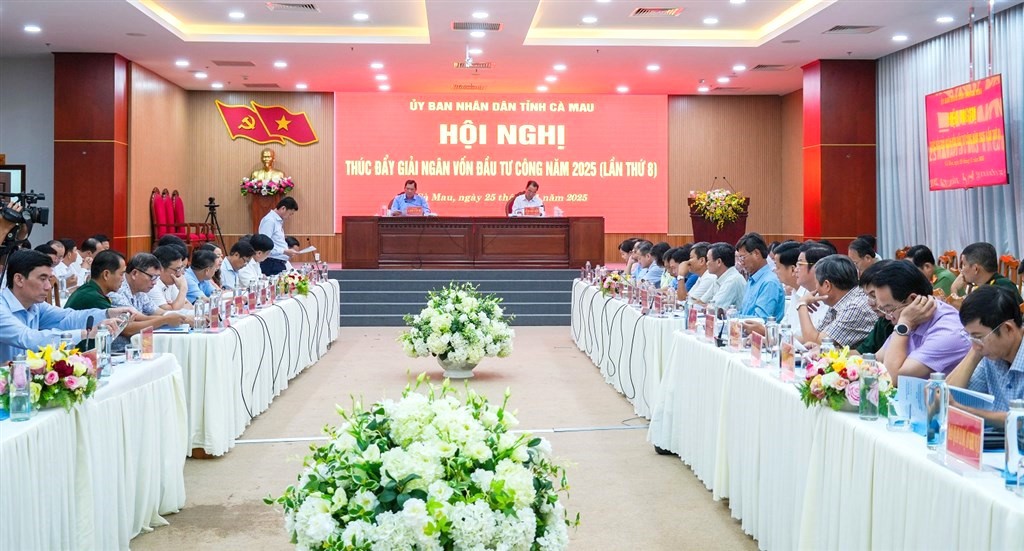 Tại hội nghị lãnh, đạo tỉnh Cà Mau đã chỉ đạo các sở, ngành đẩy mạnh giải ngân vốn đầu tư công năm 2025 nhưng cần đảm bảo chất lượng công trình. Ảnh: Bích Ngọc