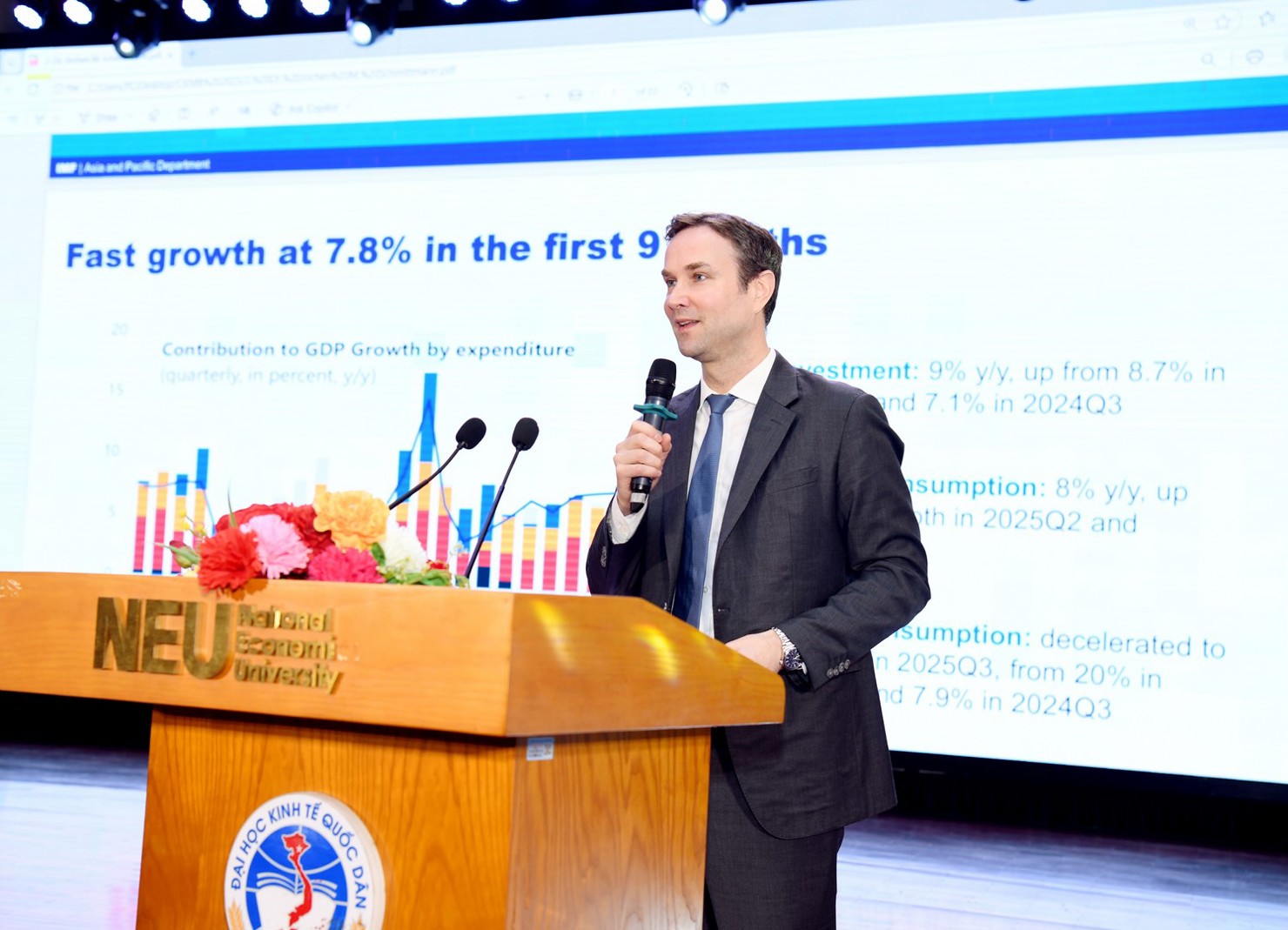 TS. Jochen M. Schmittmann - Trưởng đại diện Văn phòng Quỹ Tiền tệ Quốc tế (IMF) khu vực Việt Nam, Campuchia và Lào.