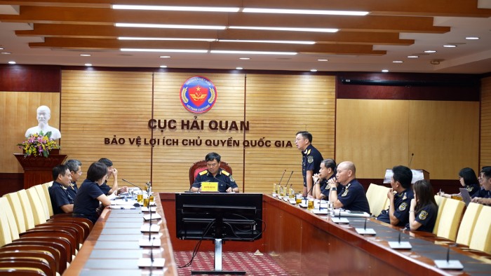 VIDEO: Hải quan siết kiểm tra mặt hàng gạch đá ốp lát nhân tạo để ngăn lẩn tránh thuế